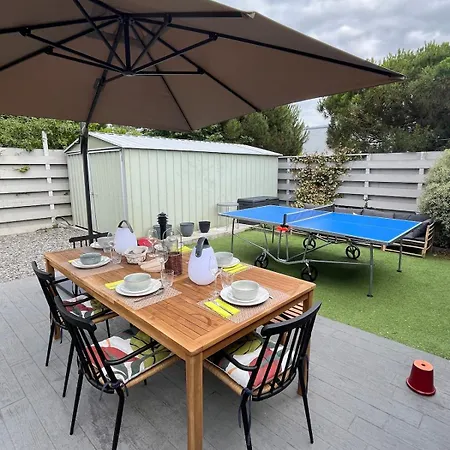 Les Moussaillons, A Pieds Holiday home