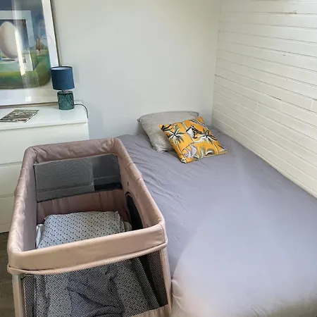 Les Moussaillons, A Pieds Holiday home