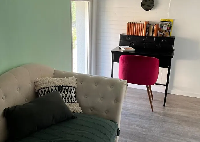 Les Moussaillons, A Pieds Jullouville-les-Pins